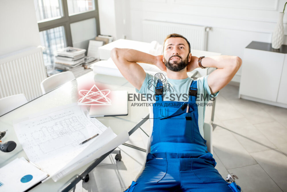 инженер закончил работу над проектом