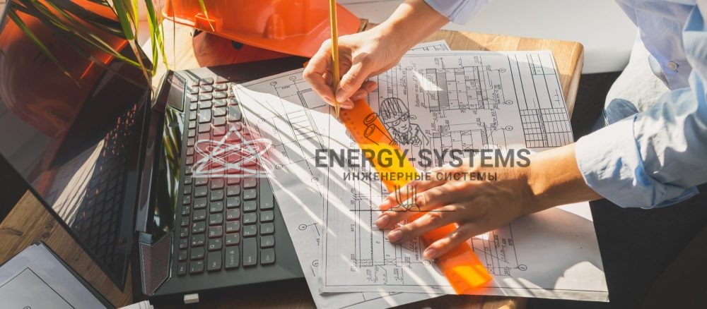 доработка проекта за столом и ноутбуком