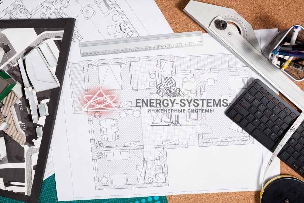 разработка проекта инженерии чертеж на столе